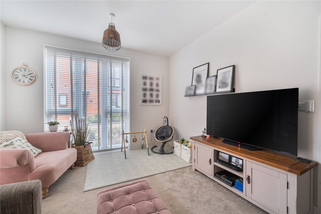 Property photo 3 of 10 Picture No. 19