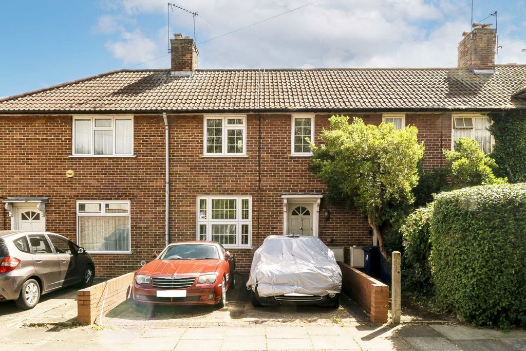 Property photo 1 of 8