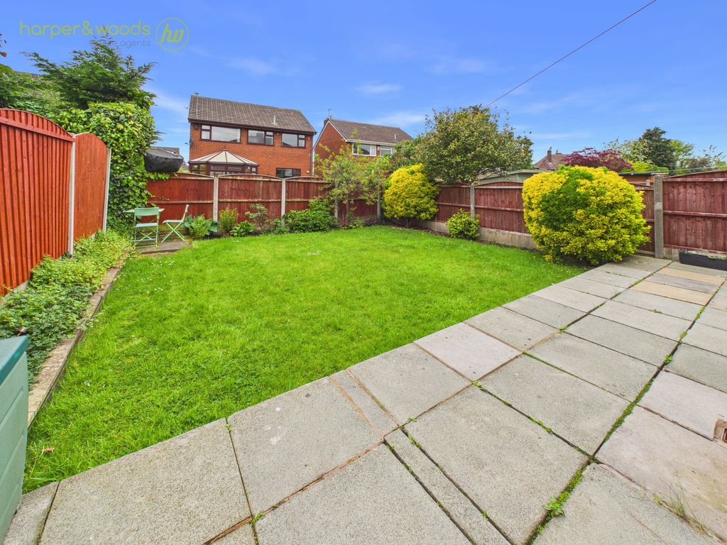 Property photo 3 of 35