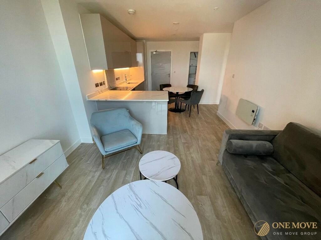 Property photo 2 of 18