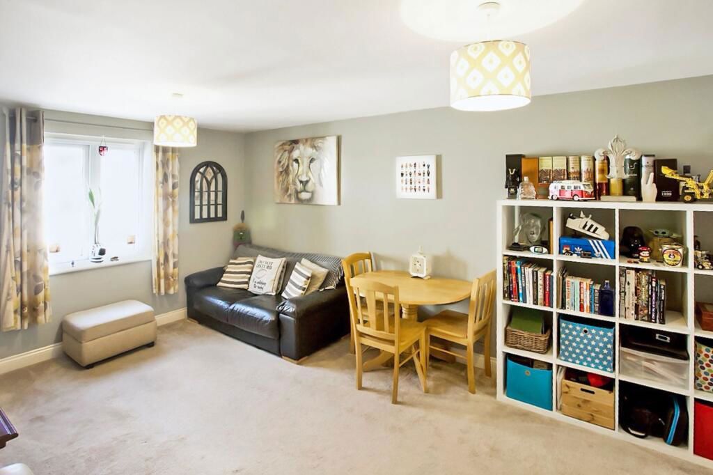 Property photo 3 of 14
