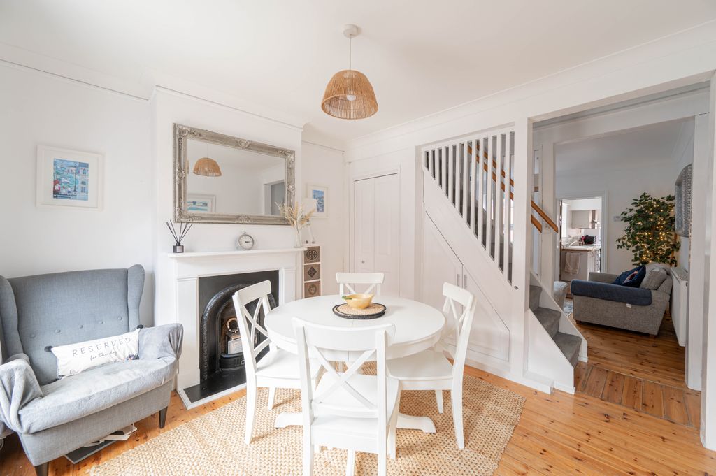 Property photo 3 of 15 Dsc_5269-Hdr