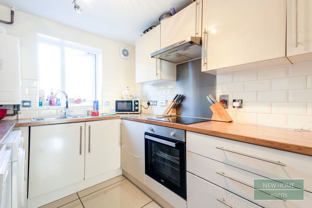 Property photo 3 of 18 Photo 6