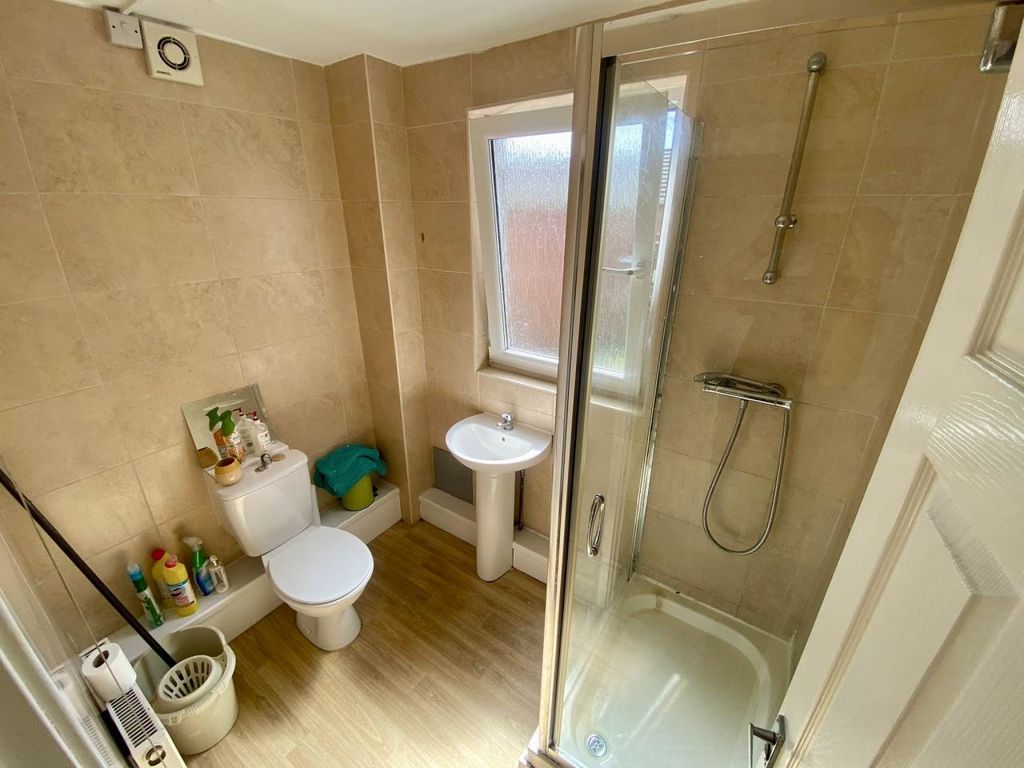 Property photo 3 of 14 4B444Da4-6085-4176-A938-727Ceaf1747B