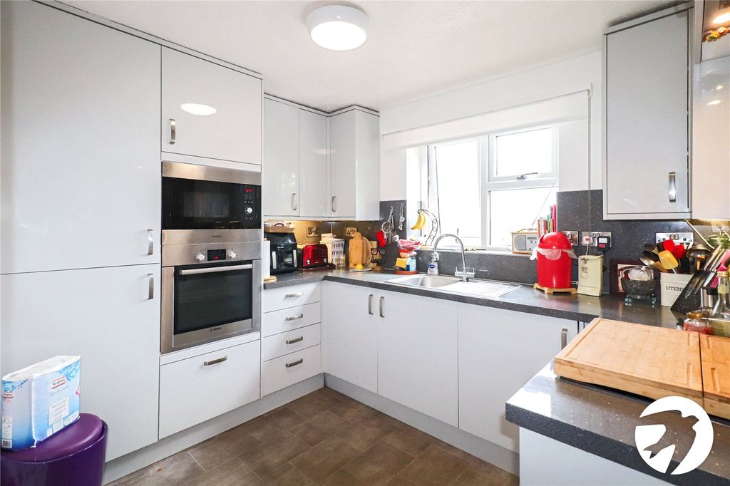 Property photo 3 of 11 Picture No. 07