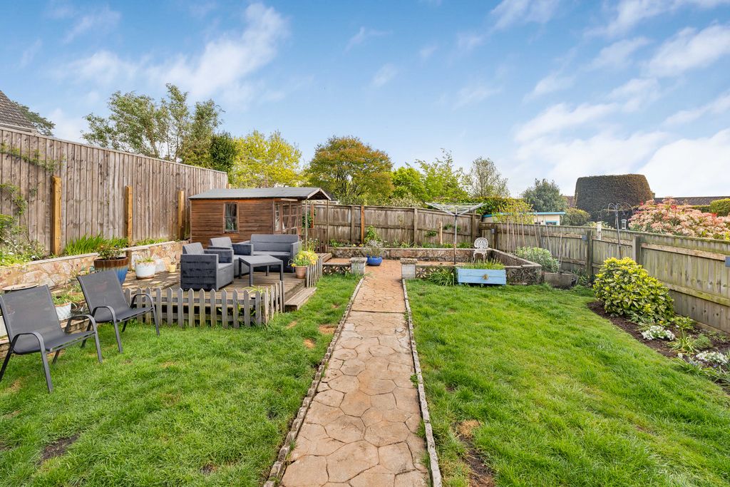 Property photo 3 of 24 33_78791