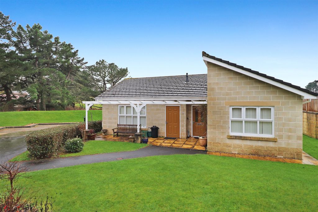 Property photo 1 of 17 1 - Picture No. 12