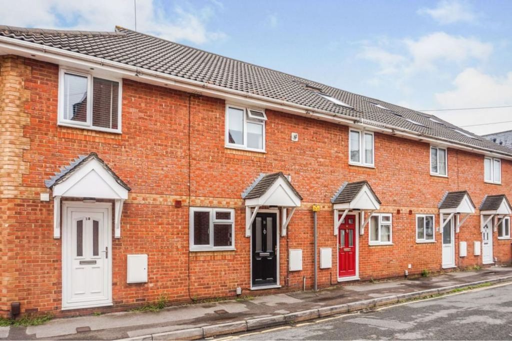 Property photo 1 of 10