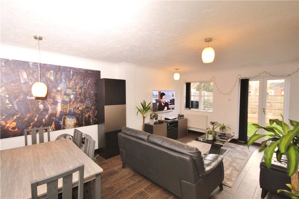Property photo 1 of 18 Reception Room