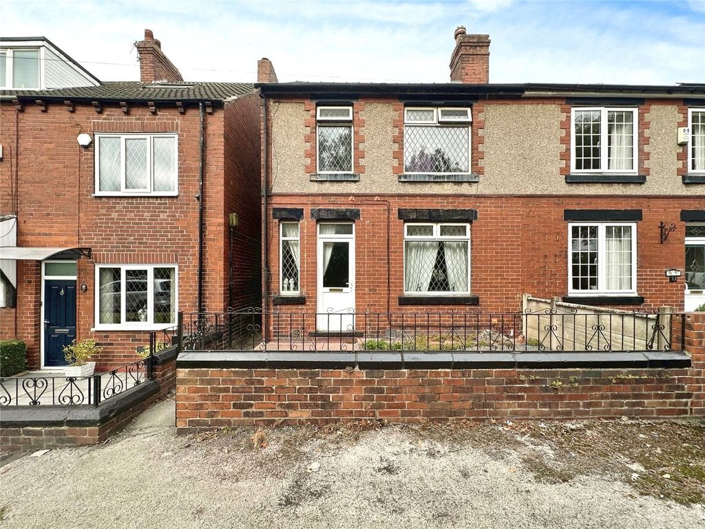 Property photo 1 of 10 Outside