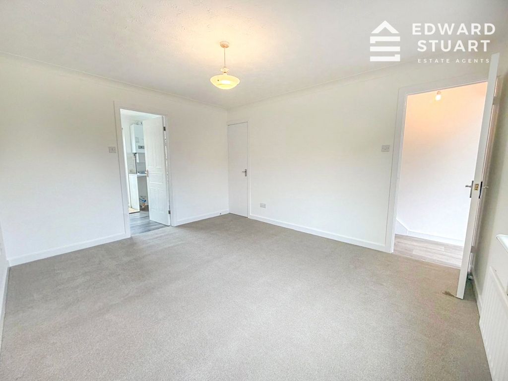 Property photo 2 of 16 Picture No. 20