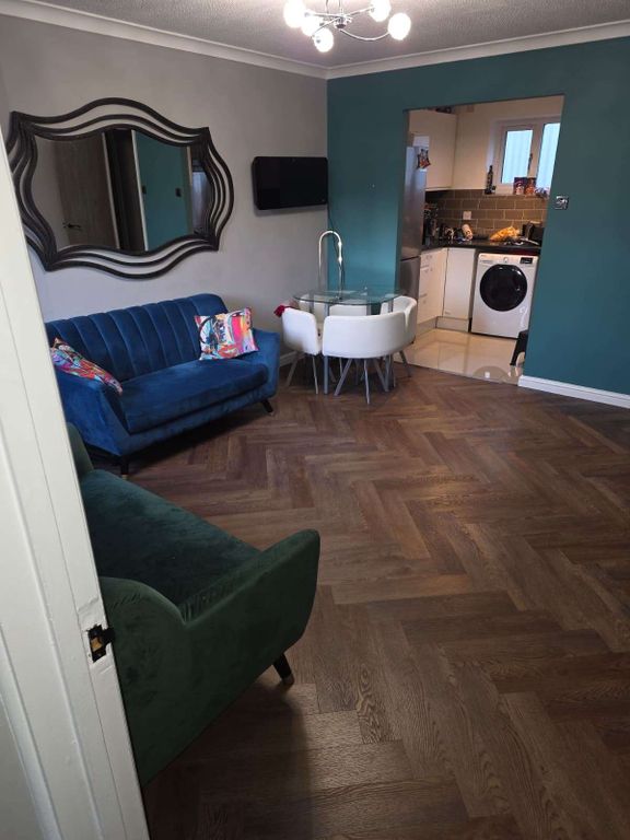 Property photo 2 of 10 Gallery