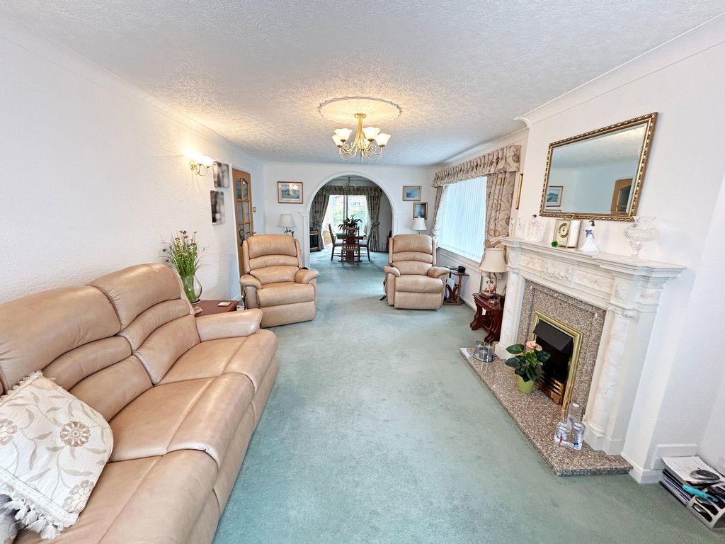 Property photo 3 of 22