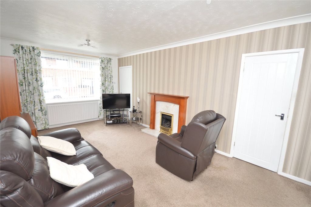 Property photo 2 of 17 Picture No. 02