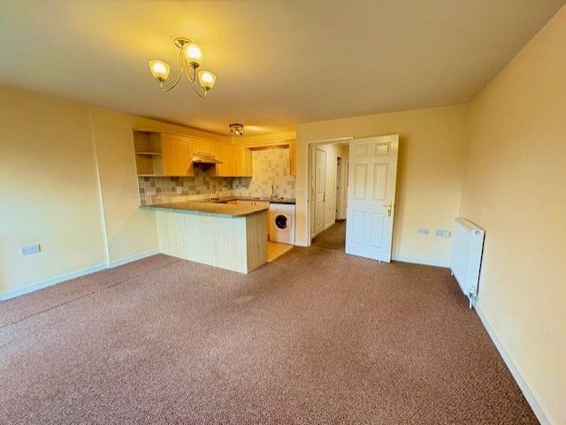 Property photo 3 of 8