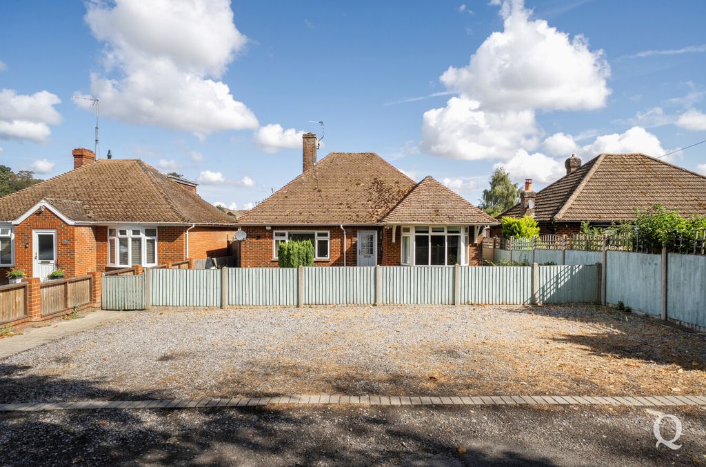 Property photo 1 of 26 4F5366d9-99De-4Ac...