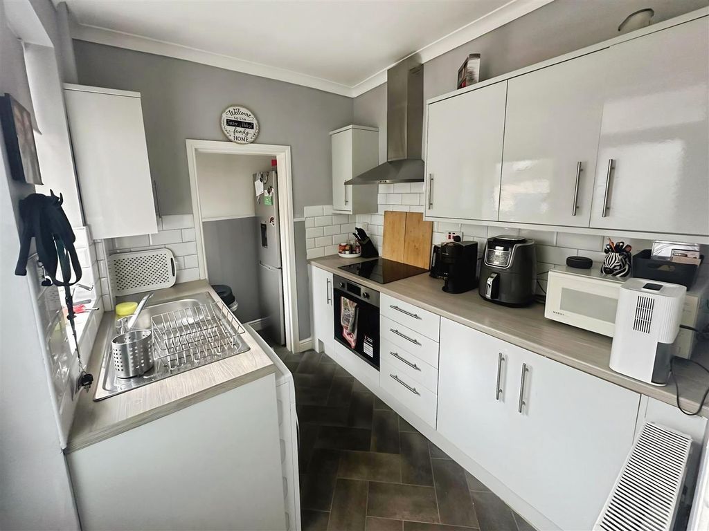 Property photo 2 of 10 1245A830-Photo-2026-03-18-11-39-03.Jpg