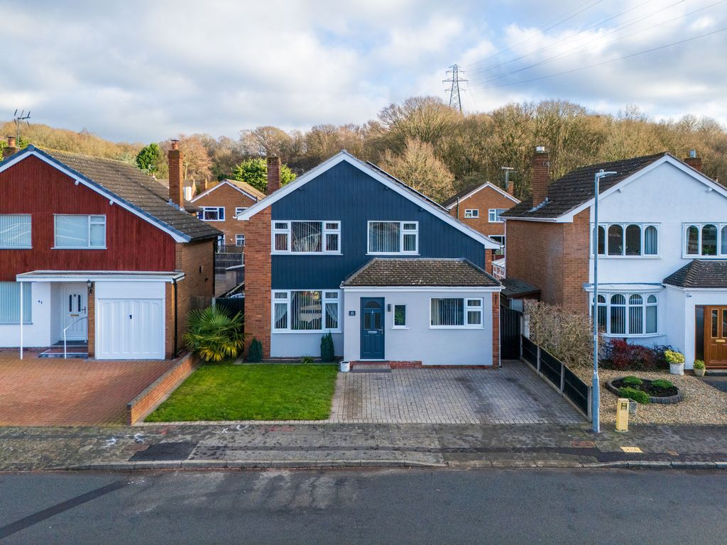 Property photo 1 of 16