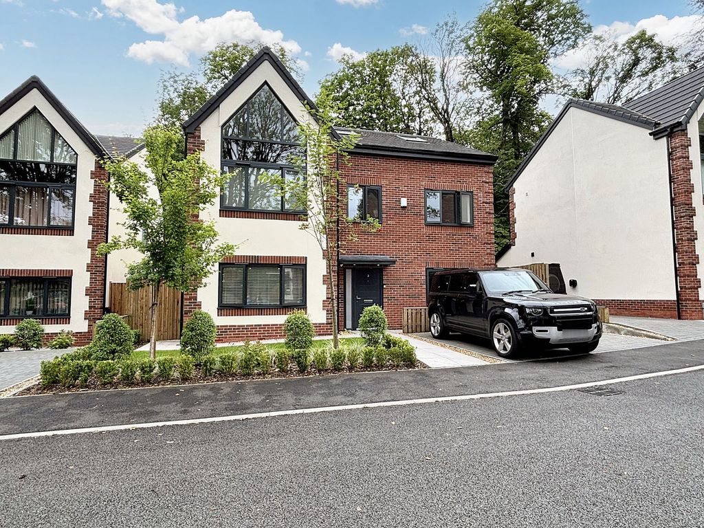 Property photo 1 of 33