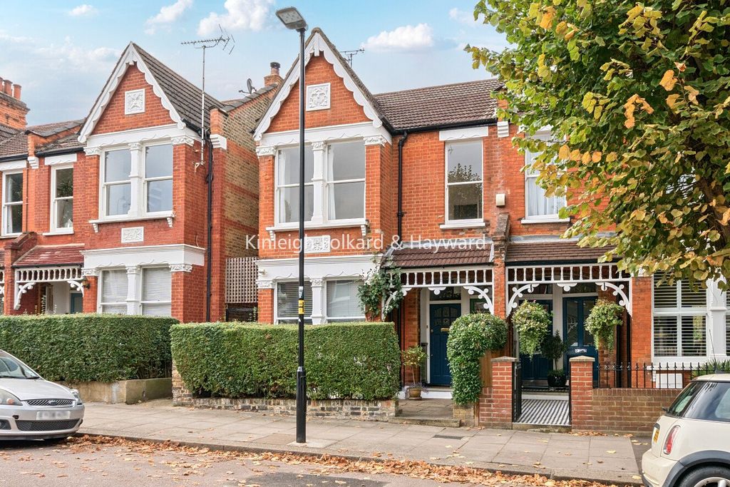 Property photo 1 of 17 Picture No. 21