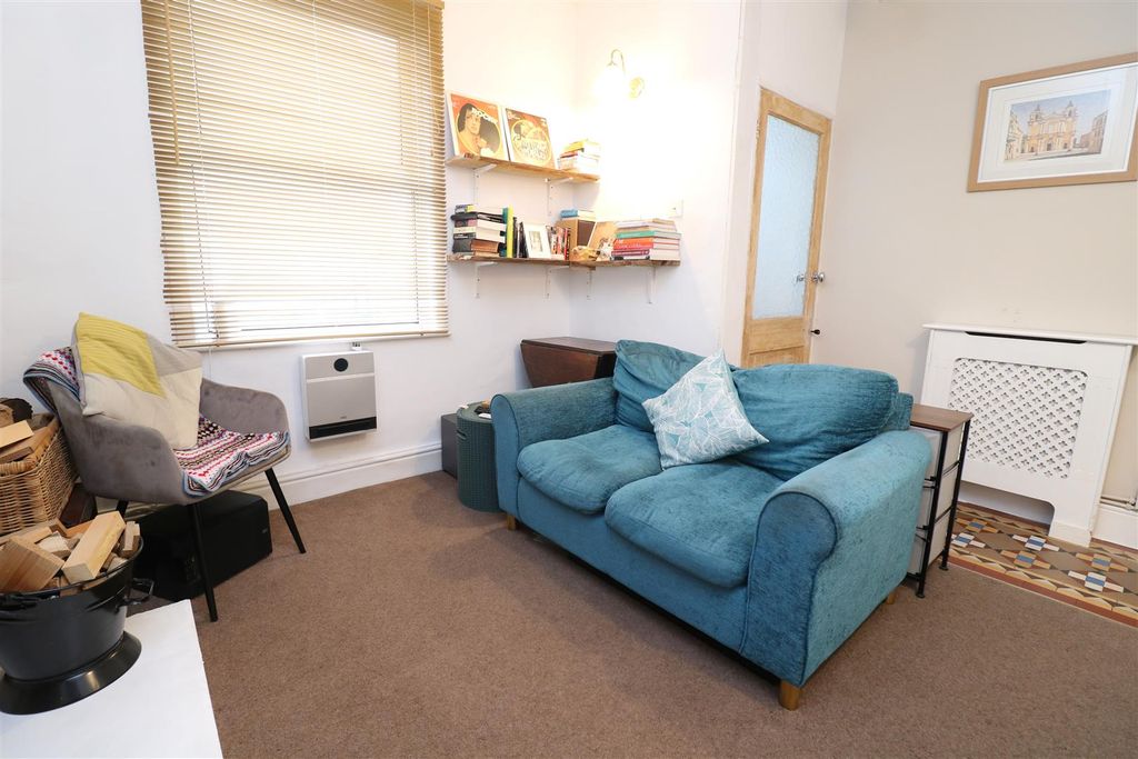 Property photo 3 of 22 Img_2226.Jpg
