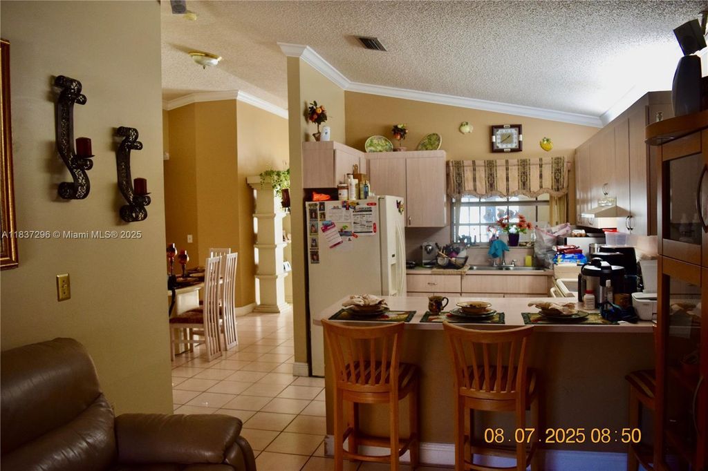 Property photo 2 of 23 <Alttext/>