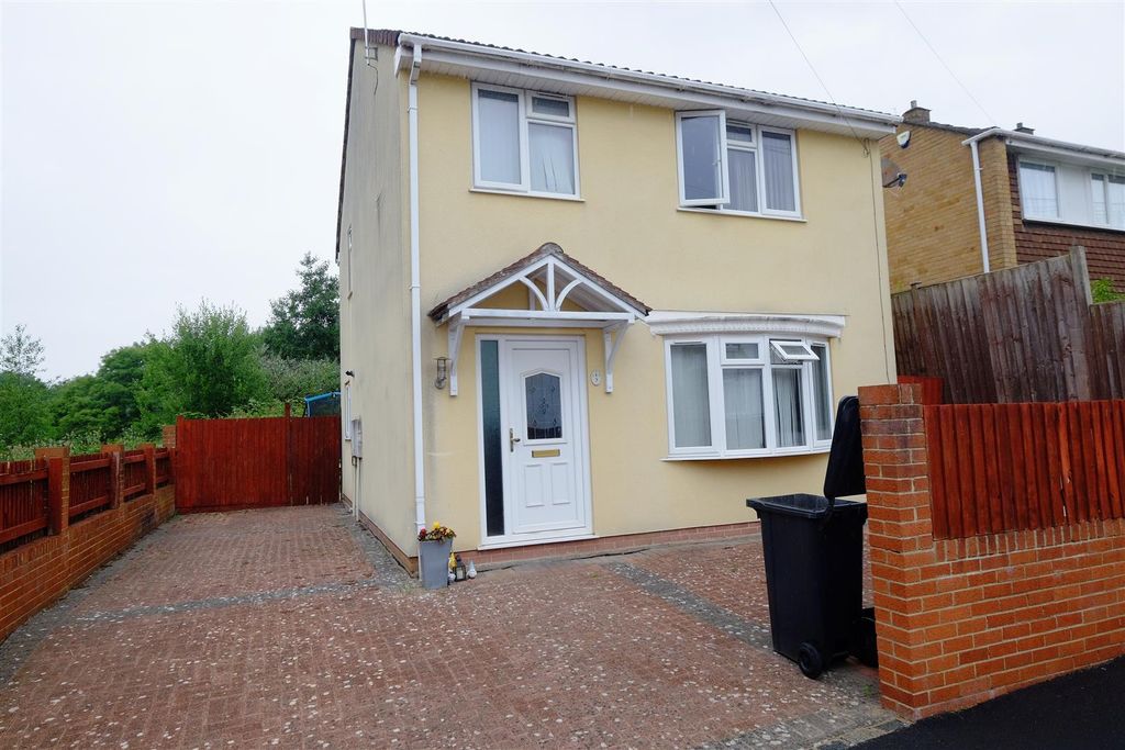 Property photo 1 of 8 Ashdene.Jpg