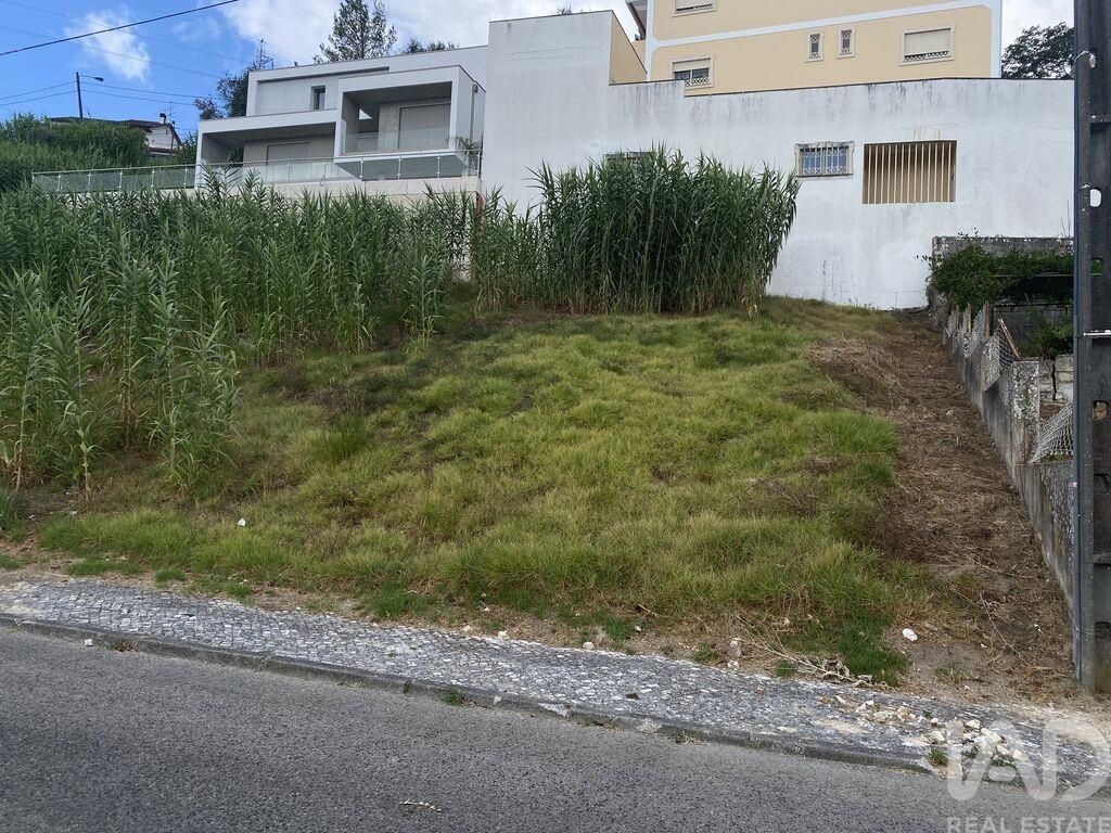 Property photo 1 of 3