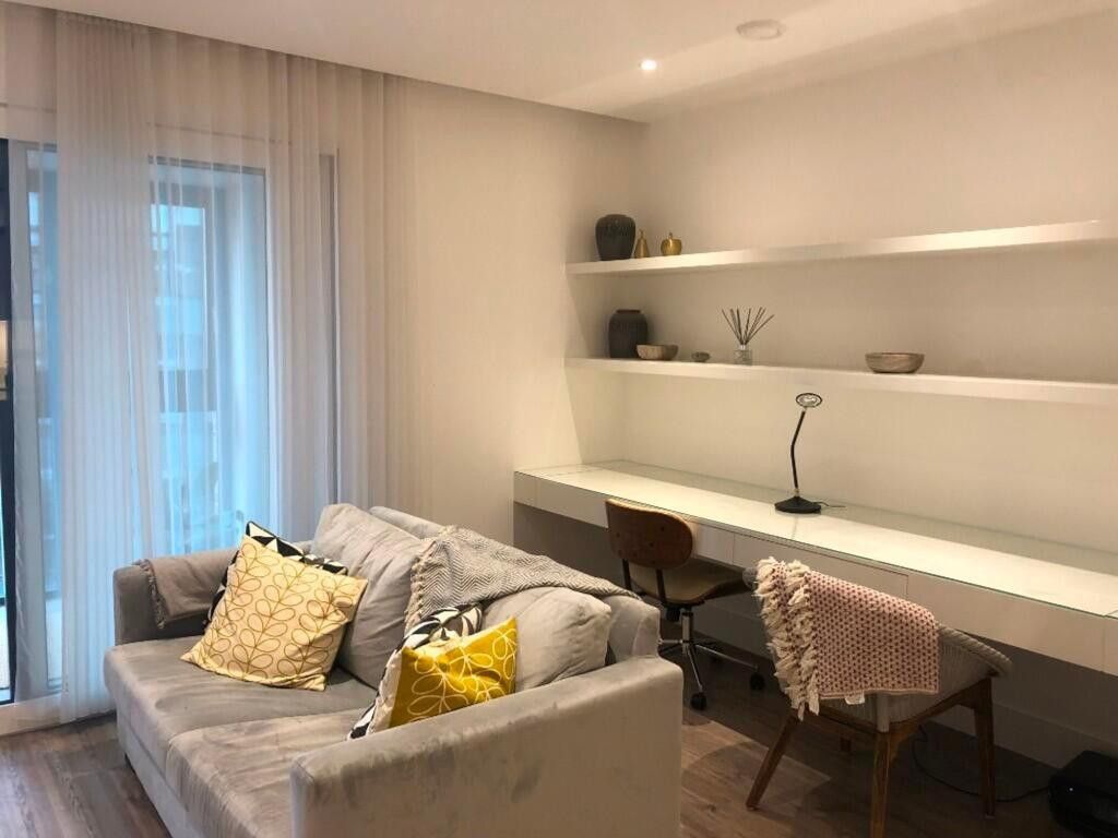 Property photo 2 of 6