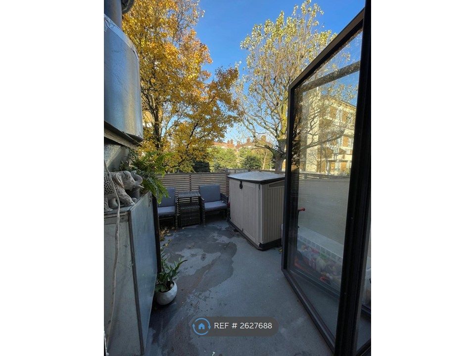 Property photo 3 of 15 Terrace