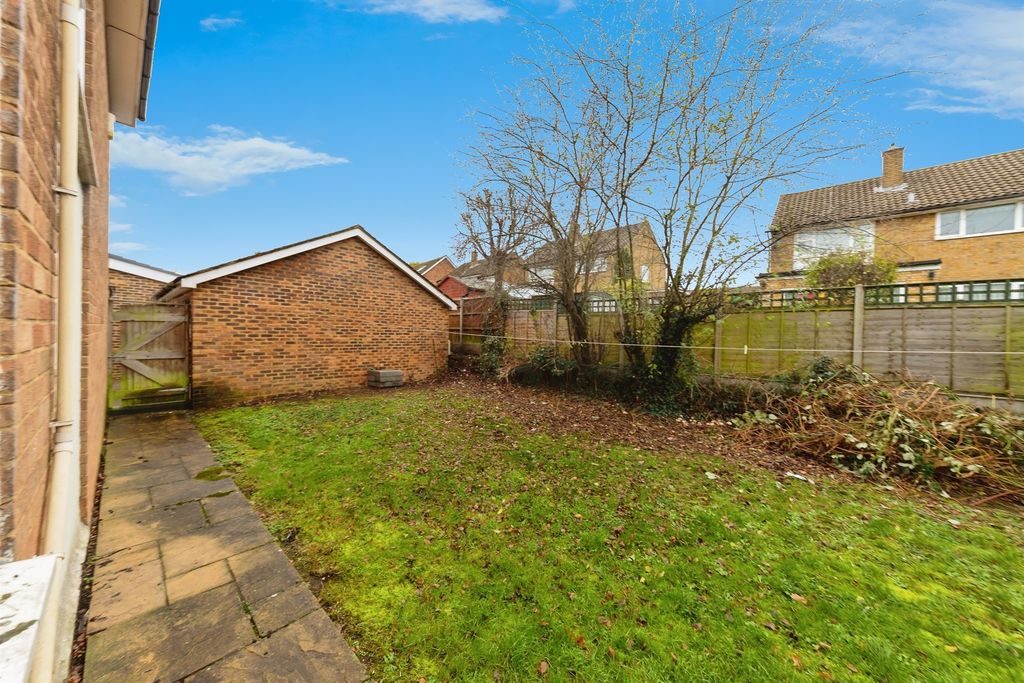 Property photo 3 of 21