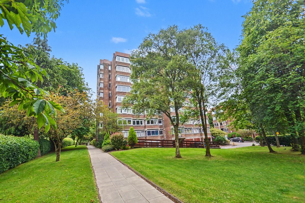 Property photo 1 of 14 5207800