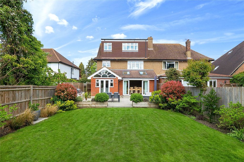 Property photo 3 of 18 Picture No. 14