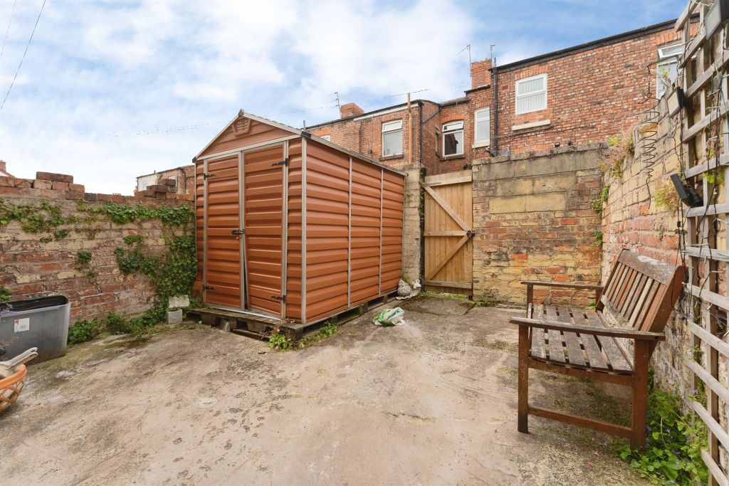 Property photo 2 of 13