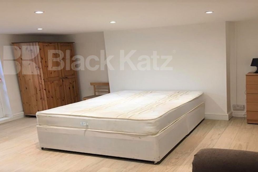 Property photo 1 of 4