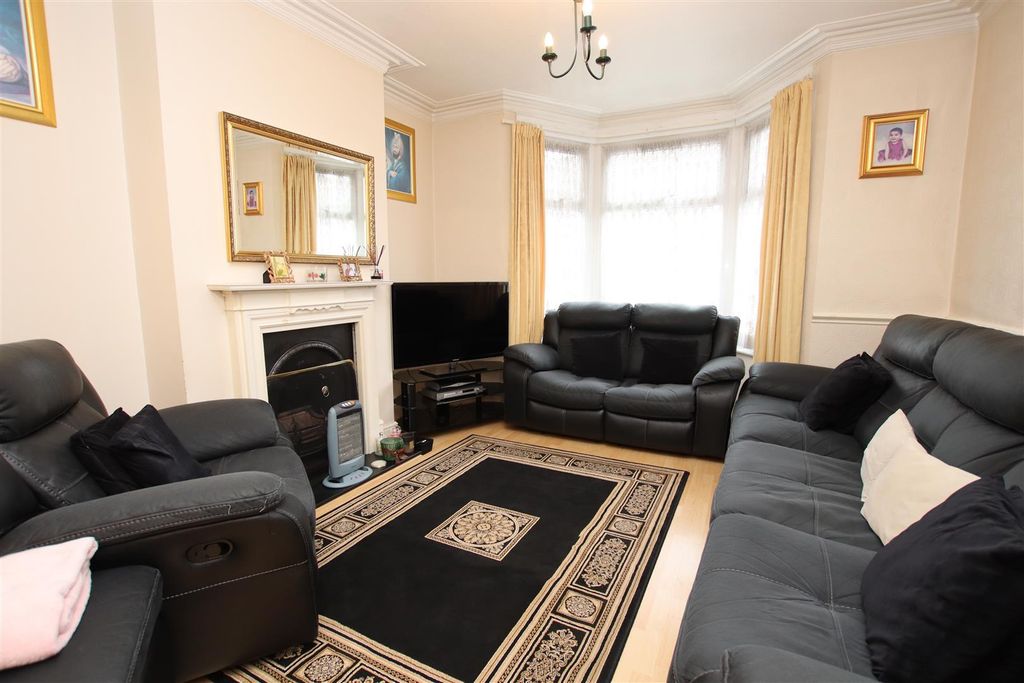 Property photo 3 of 12 Img_1636.Jpg