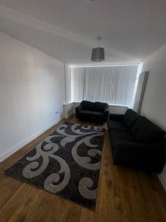 Property photo 3 of 6 Gallery