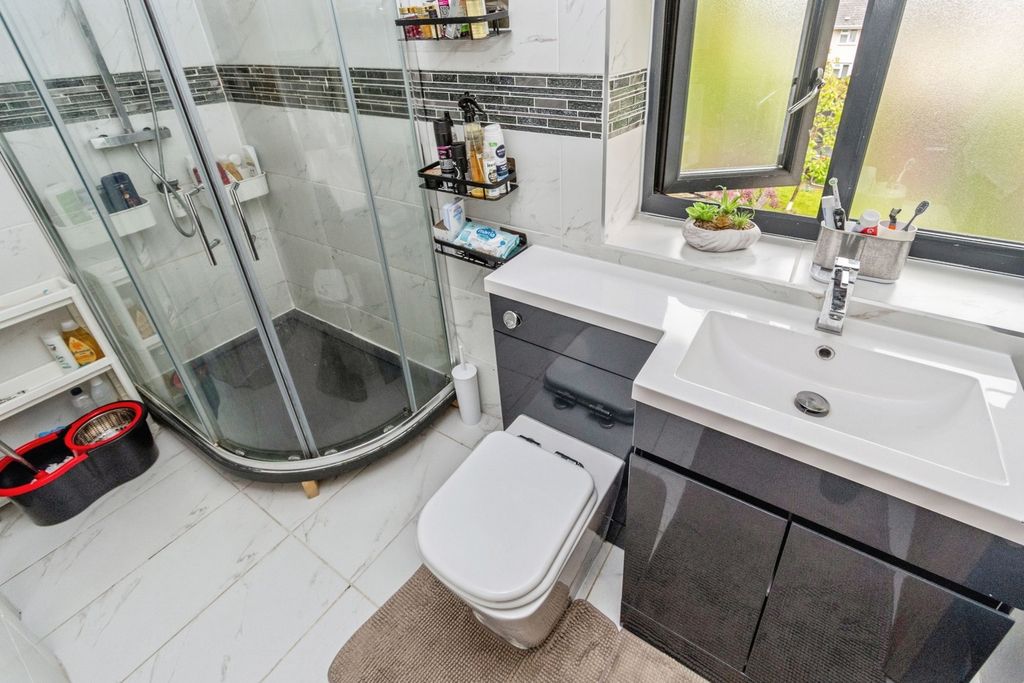 Property photo 3 of 19 Pbox-Img.Jpg