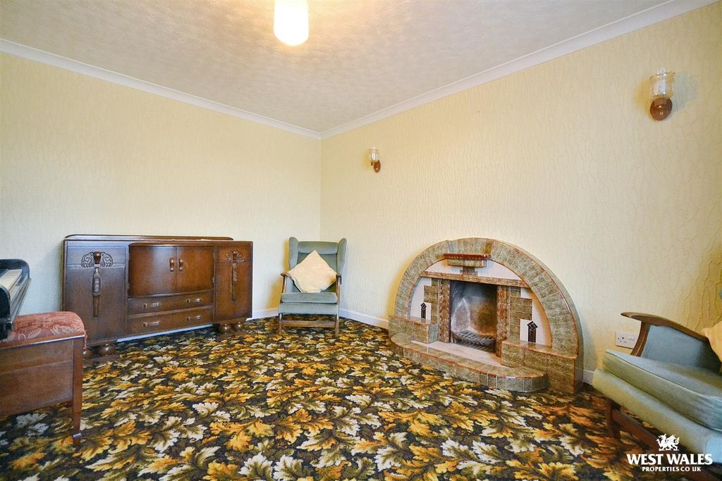 Property photo 3 of 26 Reception Room