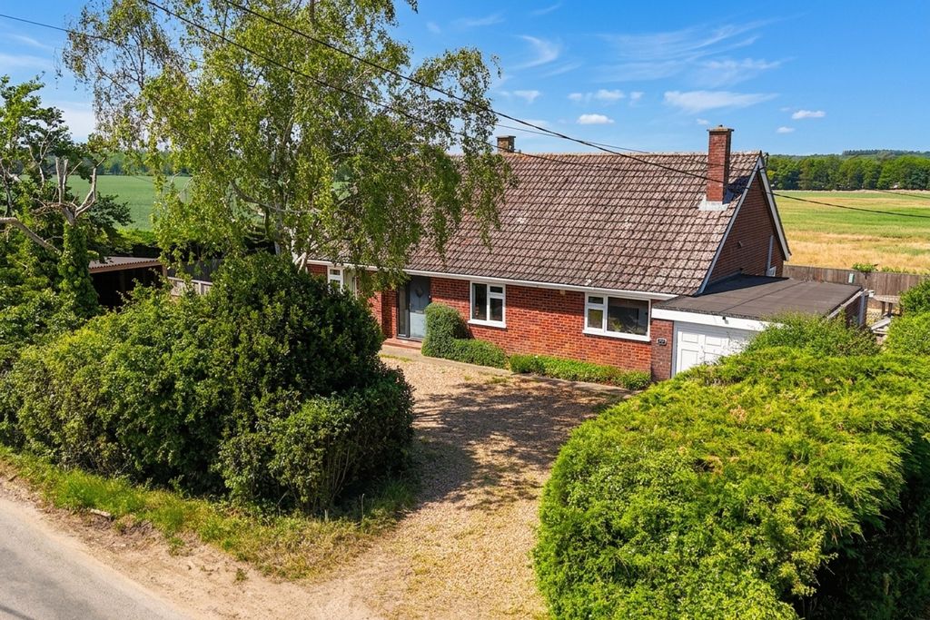 Property photo 2 of 33
