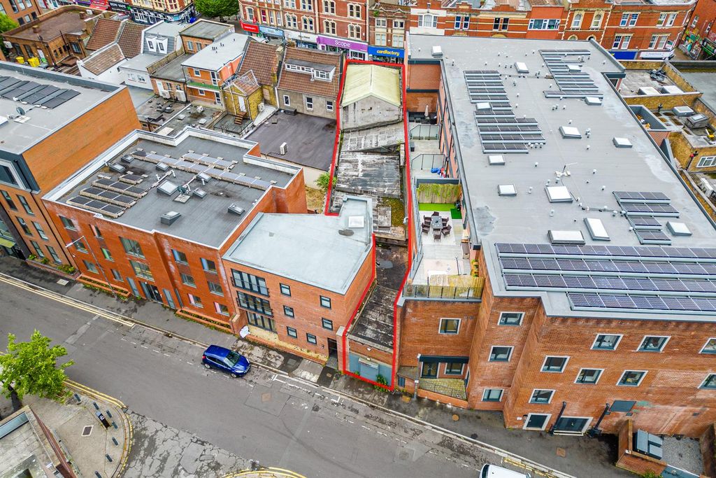 Property photo 1 of 37 88 East Street, Bedminster, Bristol, Bs3 4Ey | Fre
