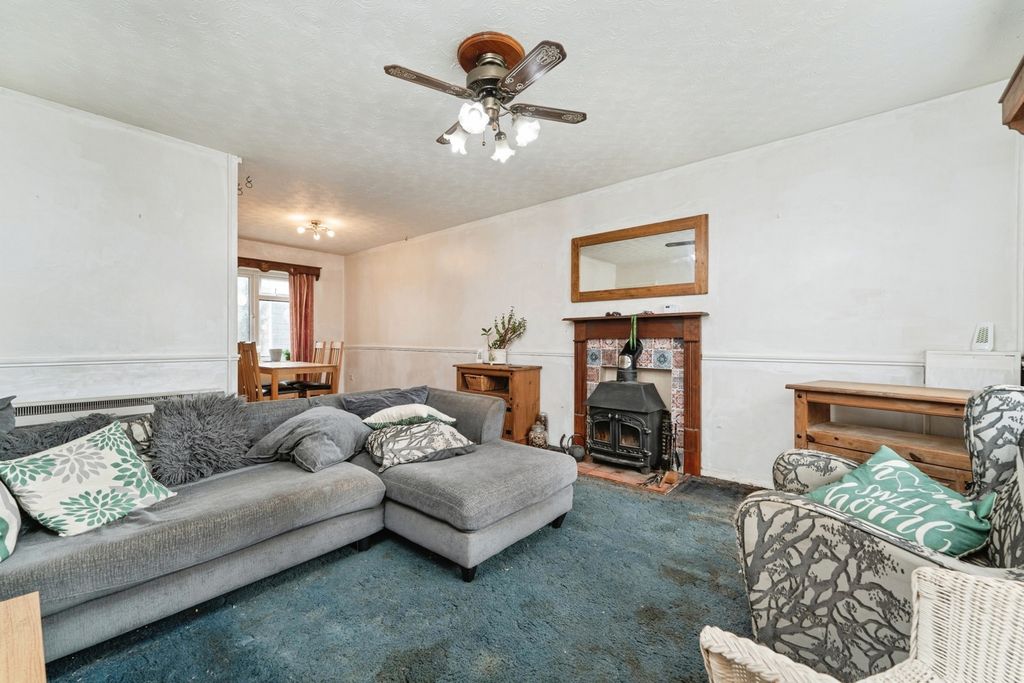 Property photo 2 of 14 Pbox-Img.Jpg