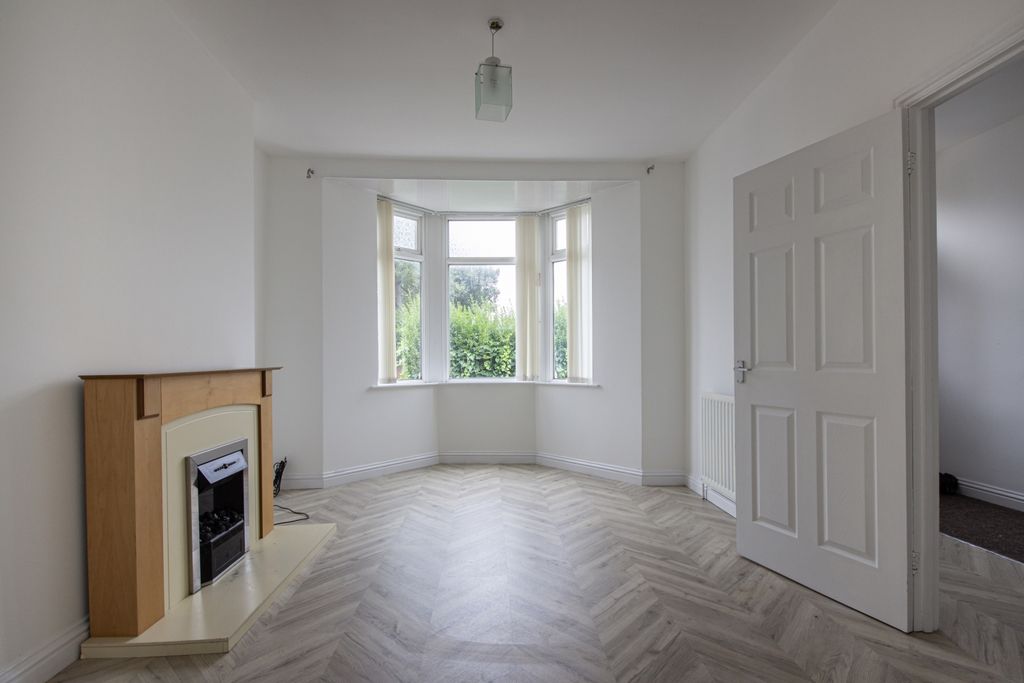 Property photo 2 of 15 1