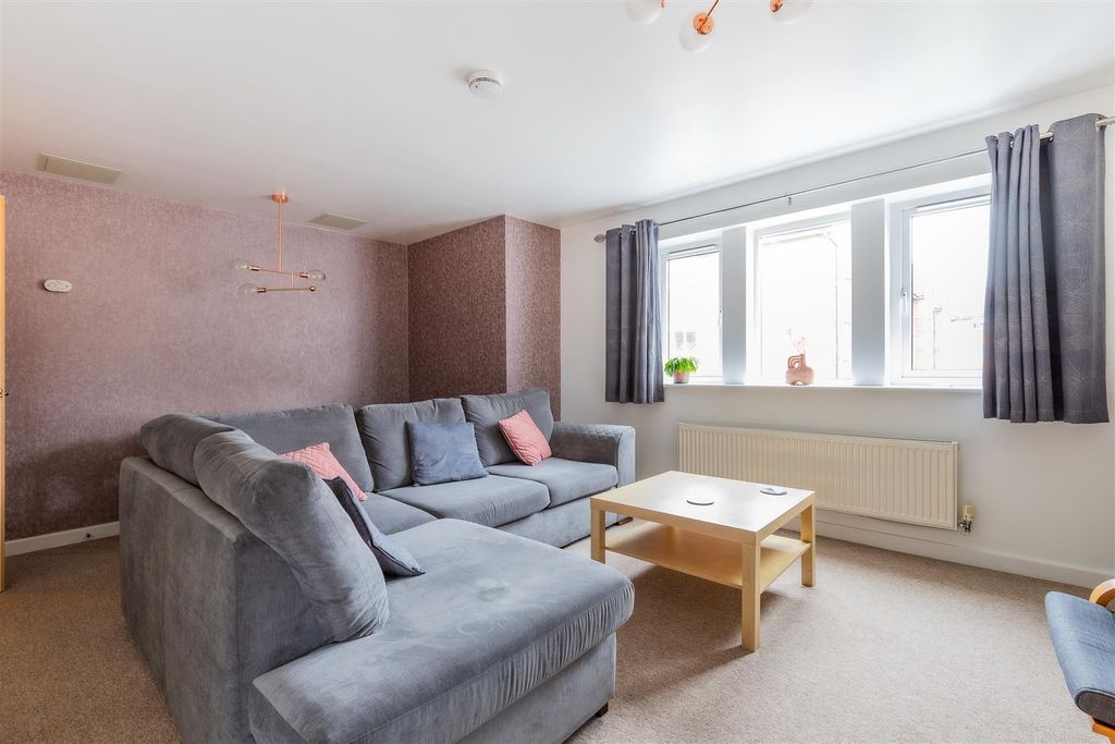 Property photo 2 of 12 9-7.Jpg