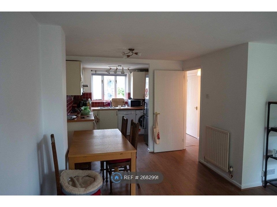 Property photo 3 of 17 Dining And Kitchen