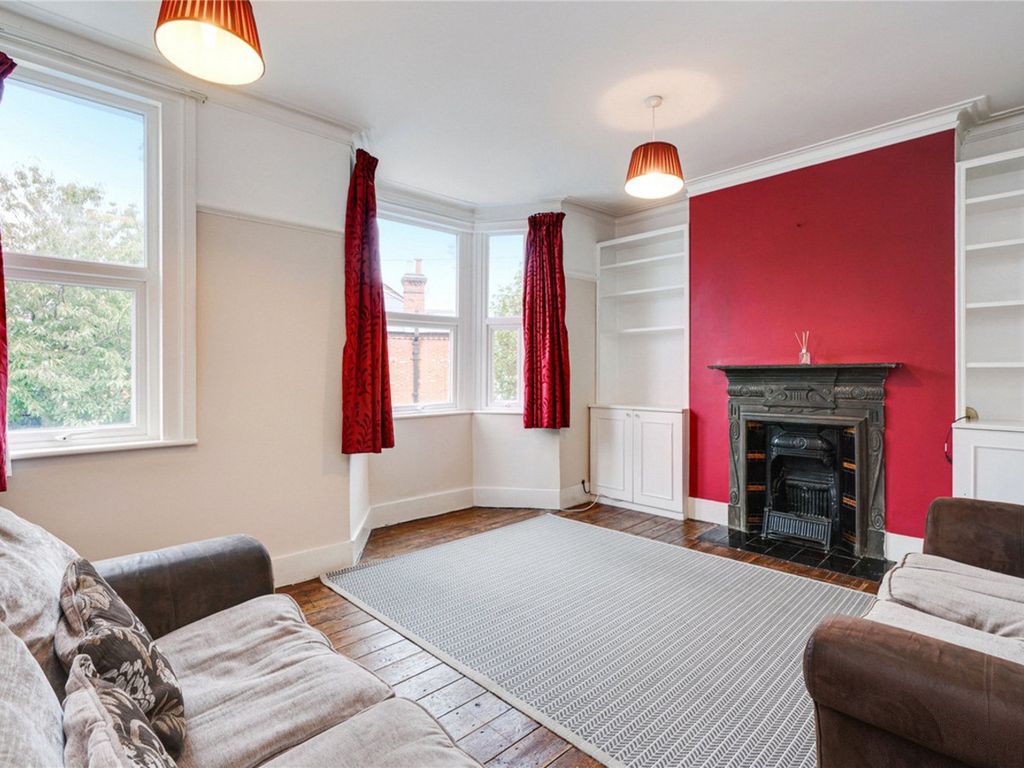 Property photo 2 of 11