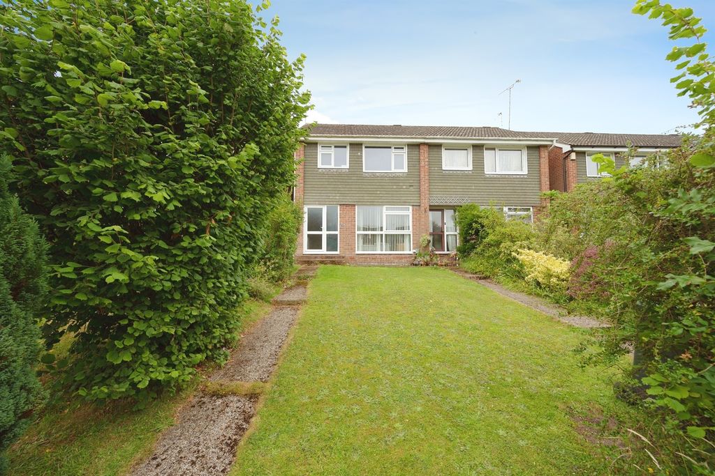 Property photo 1 of 17