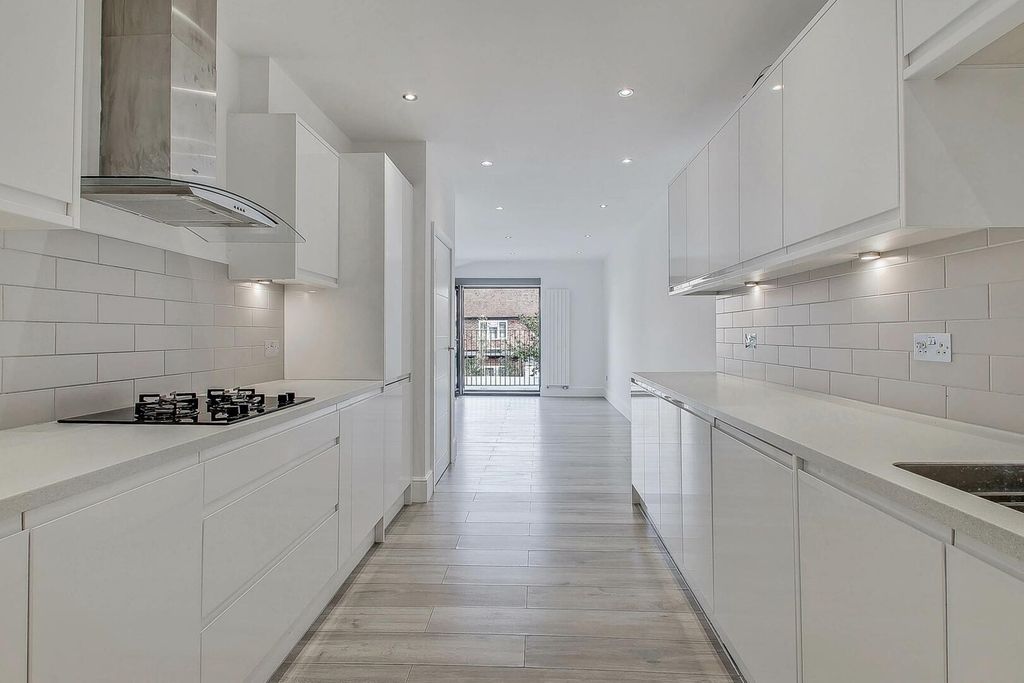 Property photo 1 of 13 Kitchen