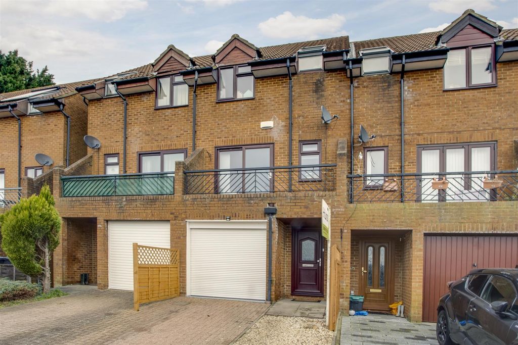 Property photo 1 of 11 Img_4003-Edit-22.Jpg