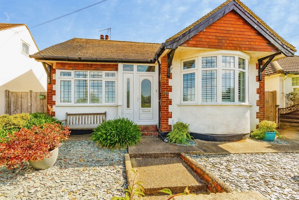 Property photo 1 of 18 Pbox-Img.Jpg